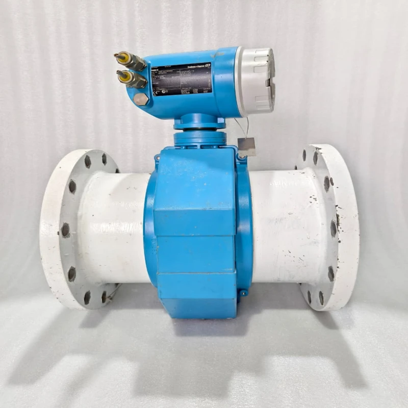 Endress+Hauser 50W2F-UD191BA0ABAW Proline Promag 50W Electromagnetic Flowmeter for Conductive Liquids thumbnail 2